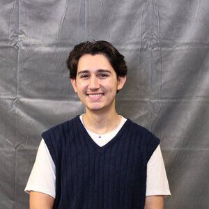 Meet your Posher, Max